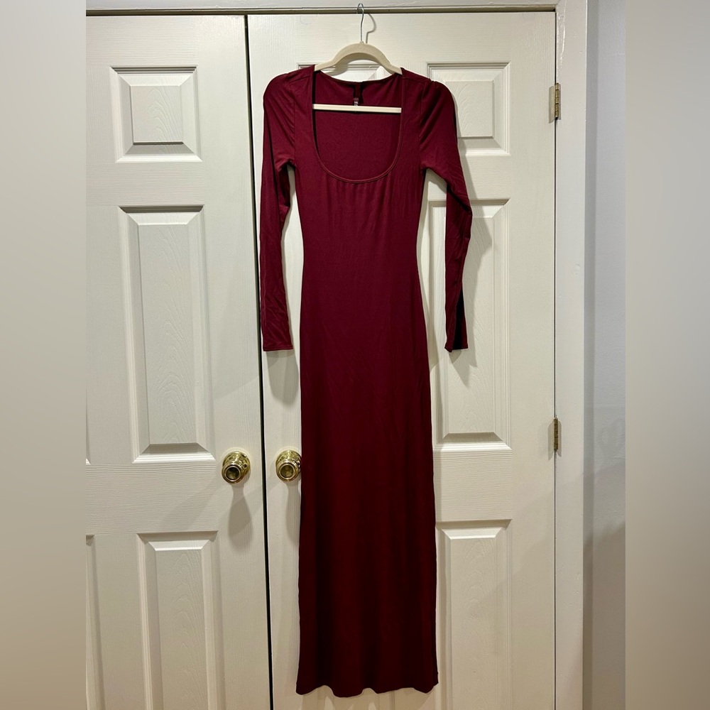 SKIMS Soft Lounge Long Sleeve Dress in Bordeaux